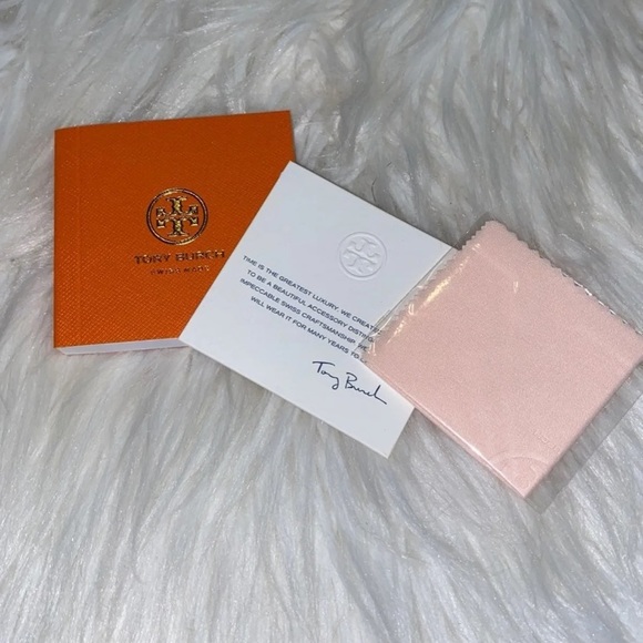 COPY - Tory Burch Watch main image 9